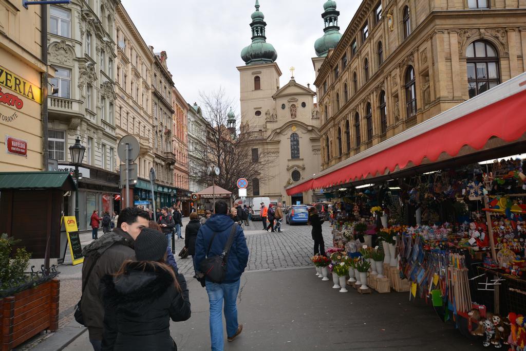 Historic Centre Apartments VI Prag Exterior foto