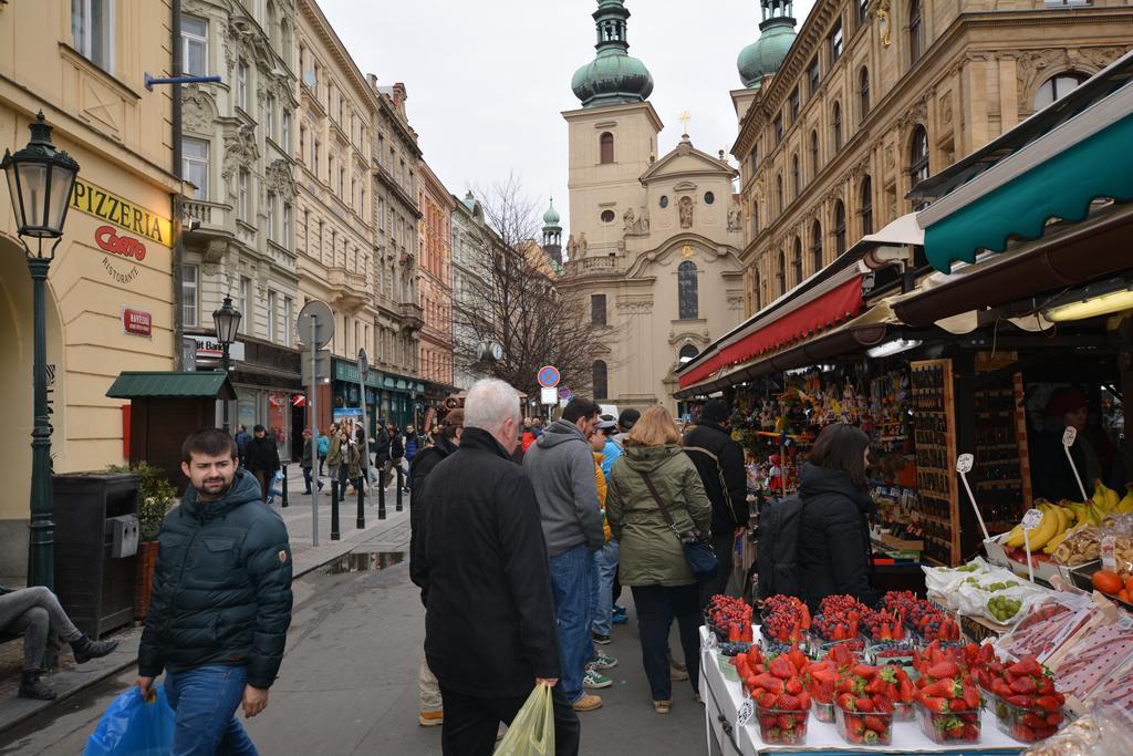 Historic Centre Apartments VI Prag Exterior foto